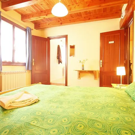 Farm stay Casa Rural Astobieta *